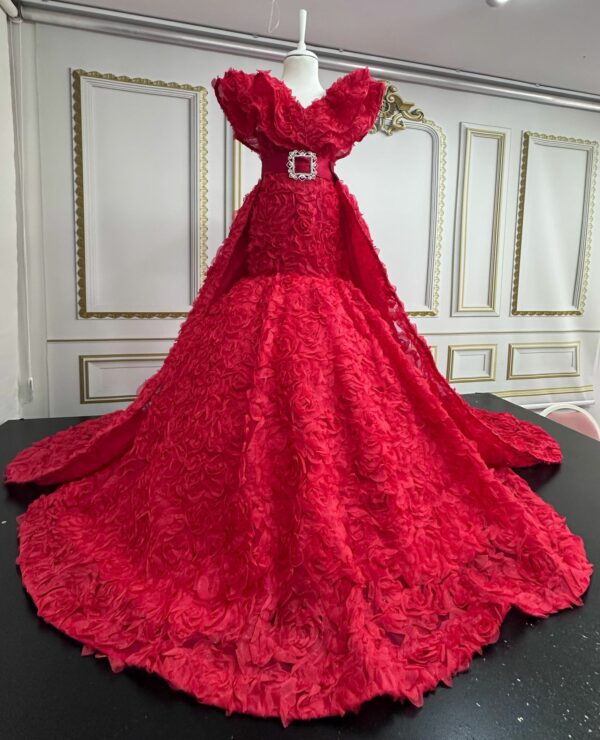 robe 3D fleurie rouge