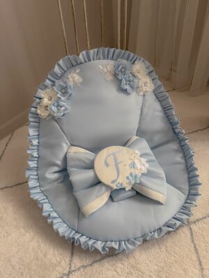 CHAISE
