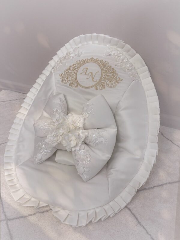 CHAISE