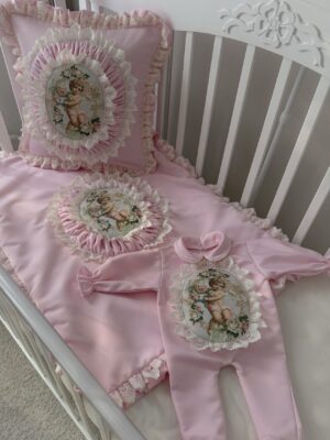 Couverture et coussin